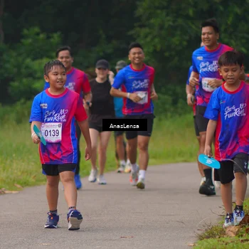 Runner Photo 8139850