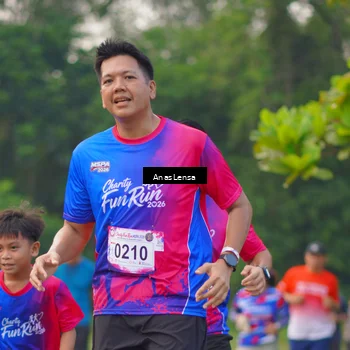 Runner Photo 8139875