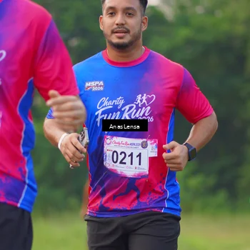 Runner Photo 8139876