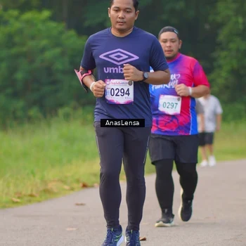 Runner Photo 8139893