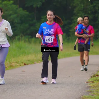 Runner Photo 8139945