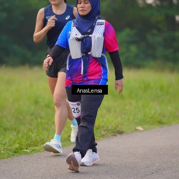 Runner Photo 8140001