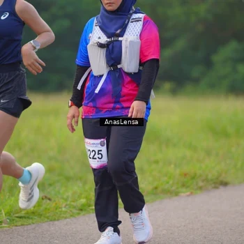 Runner Photo 8140009