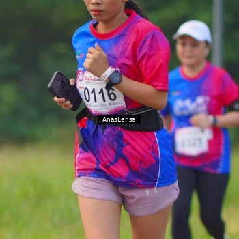 Runner Photo 8140012