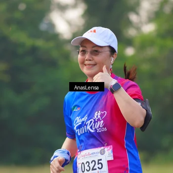 Runner Photo 8140038
