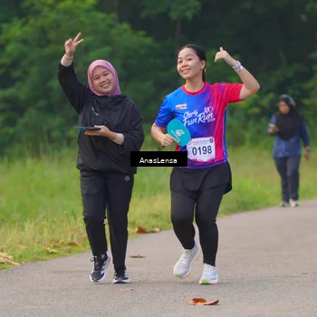 Runner Photo 8140039