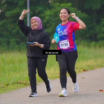 Runner Photo 8140046