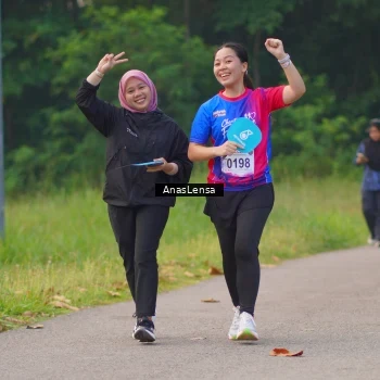 Runner Photo 8140047
