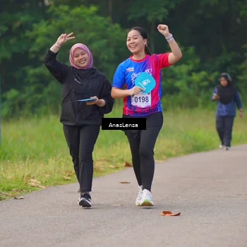 Runner Photo 8140049