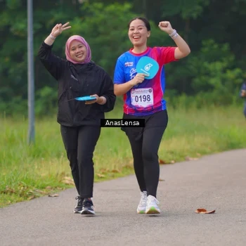 Runner Photo 8140051