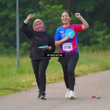 Runner Photo 8140052