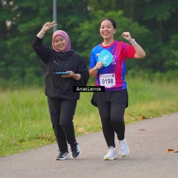 Runner Photo 8140053