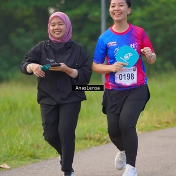 Runner Photo 8140056