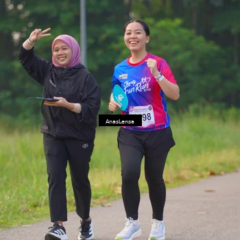 Runner Photo 8140059