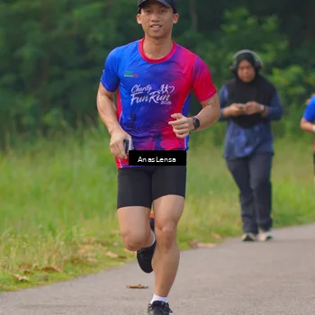 Runner Photo 8140068