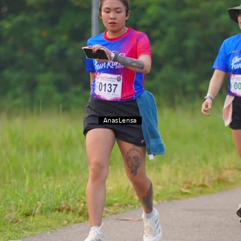 Runner Photo 8140135