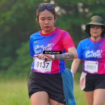 Runner Photo 8140144