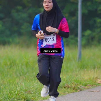 Runner Photo 8140161