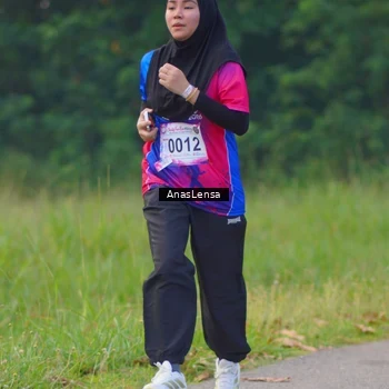 Runner Photo 8140168