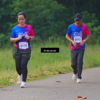 Runner Photo 8140172