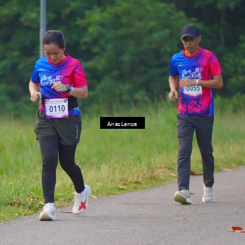 Runner Photo 8140175