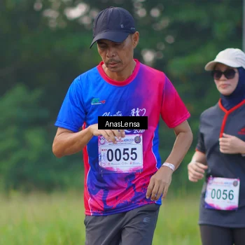 Runner Photo 8140189