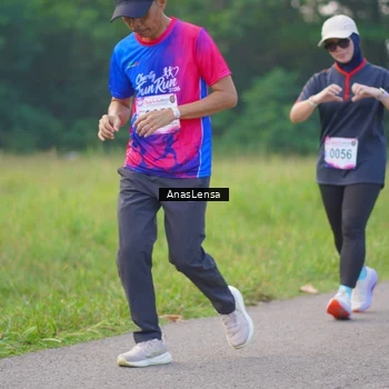 Runner Photo 8140194