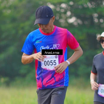 Runner Photo 8140197