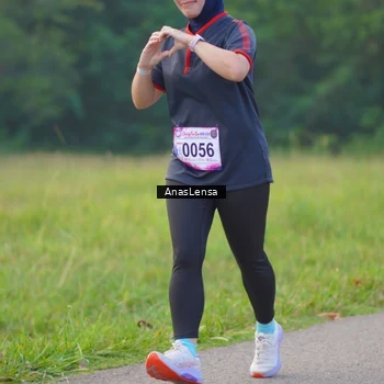 Runner Photo 8140215