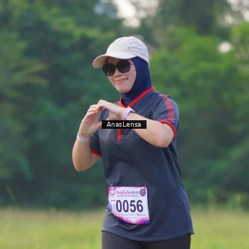 Runner Photo 8140216