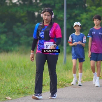 Runner Photo 8140237