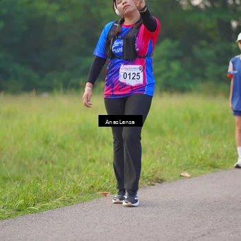 Runner Photo 8140245