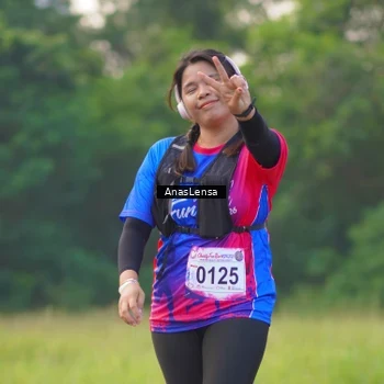 Runner Photo 8140248