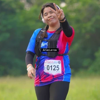 Runner Photo 8140254