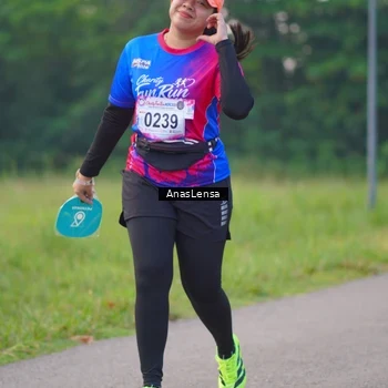 Runner Photo 8140269