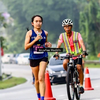 Runner Photo 8140301