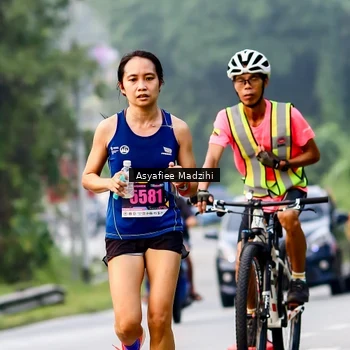 Runner Photo 8140302