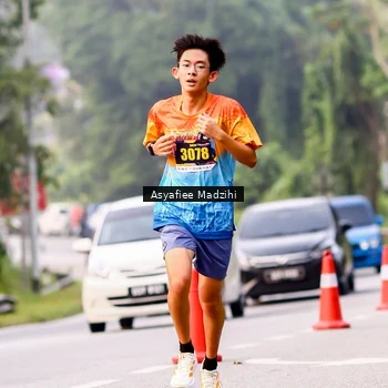 Runner Photo 8140307