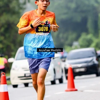 Runner Photo 8140308