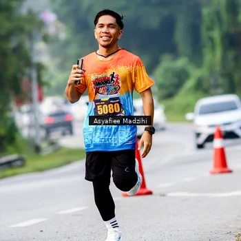 Runner Photo 8140331