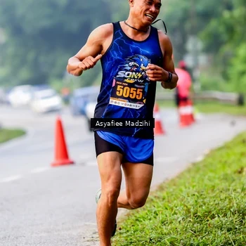 Runner Photo 8140370
