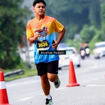 Runner Photo 8140403