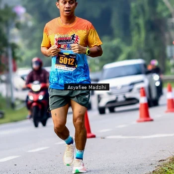 Runner Photo 8140409