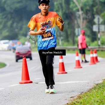 Runner Photo 8140423