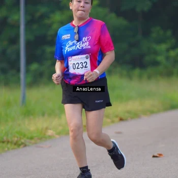 Runner Photo 8140429