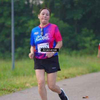 Runner Photo 8140431
