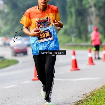 Runner Photo 8140433