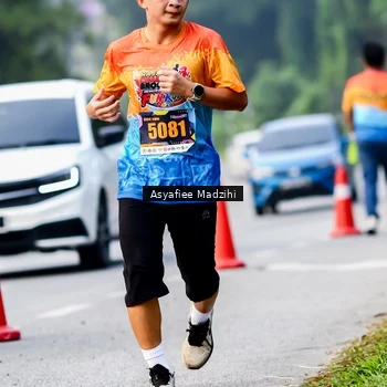 Runner Photo 8140450