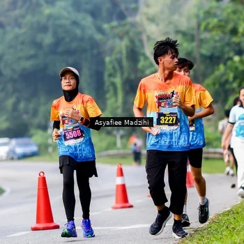 Runner Photo 8140452