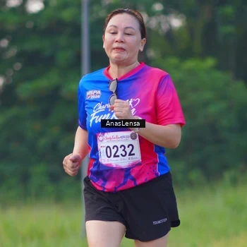 Runner Photo 8140463